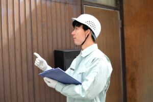 【シャッターの点検は義務？法律、点検内容や費用について解説】